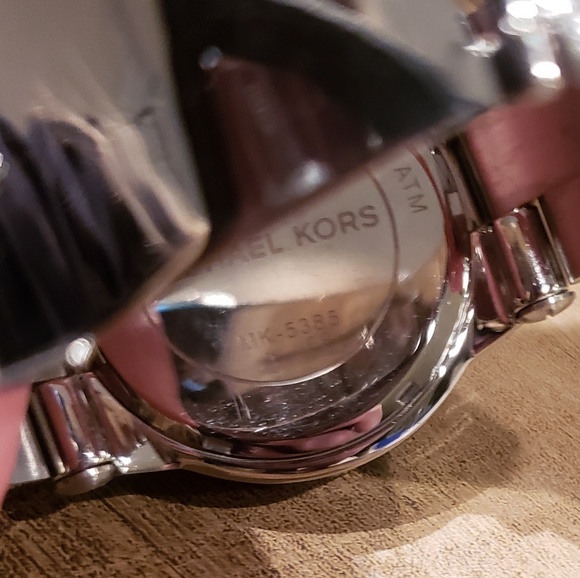 Michael Kors silver watch MK5385 - Picture 7 of 8